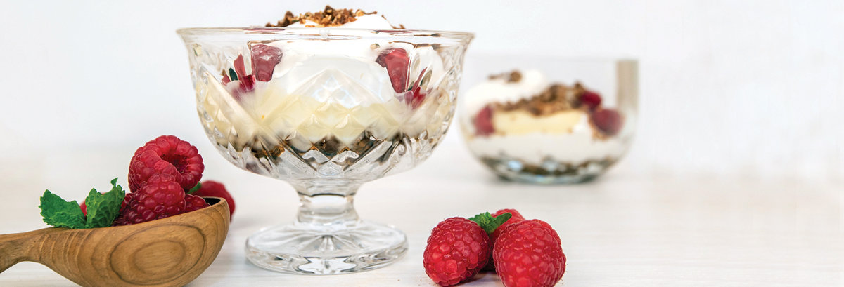 Oatmeal Cookie Berry Parfait